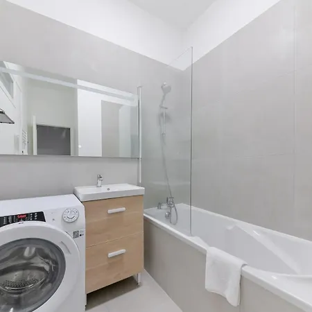 Appartamento Guestready - Old Retreat Steps From The Metro