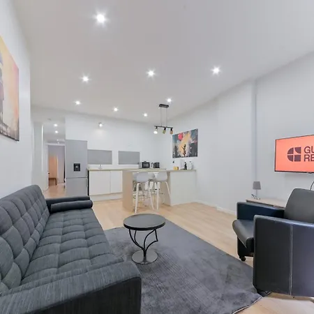 Appartamento Guestready - Old Retreat Steps From The Metro *
