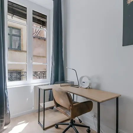 Appartamento Guestready - Old Retreat Steps From The Metro *